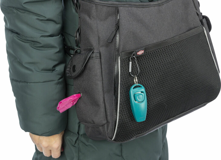 Uitlaat- en dummy tas